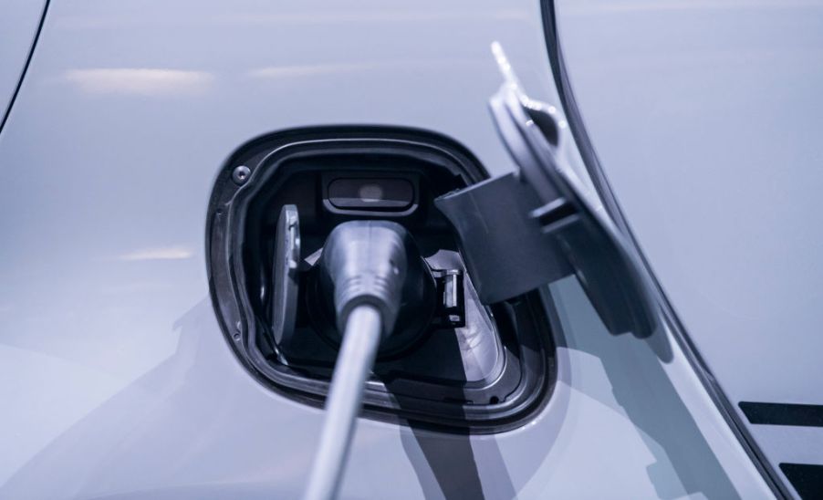 Charging your electric vehicle battery