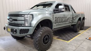 2017 Ford F550 Super Duty Diesel Indomitus 6x6