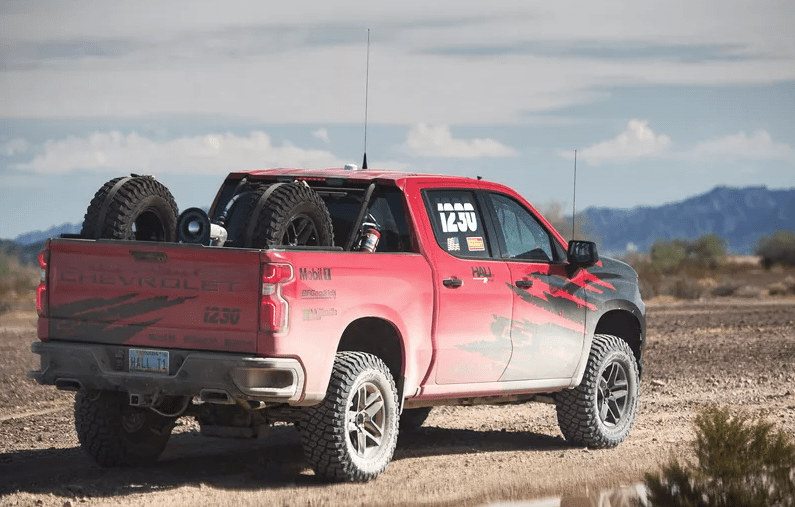 2020 Chevy Silverado ZR2 Race Truck-001