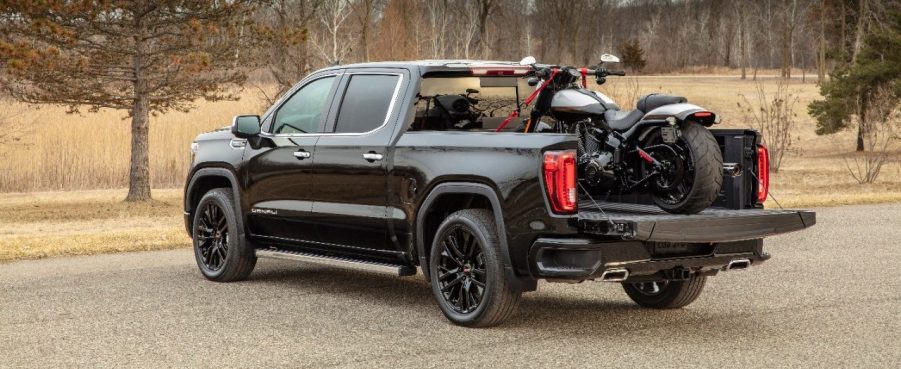 2020 GMC Black Package | GM-00