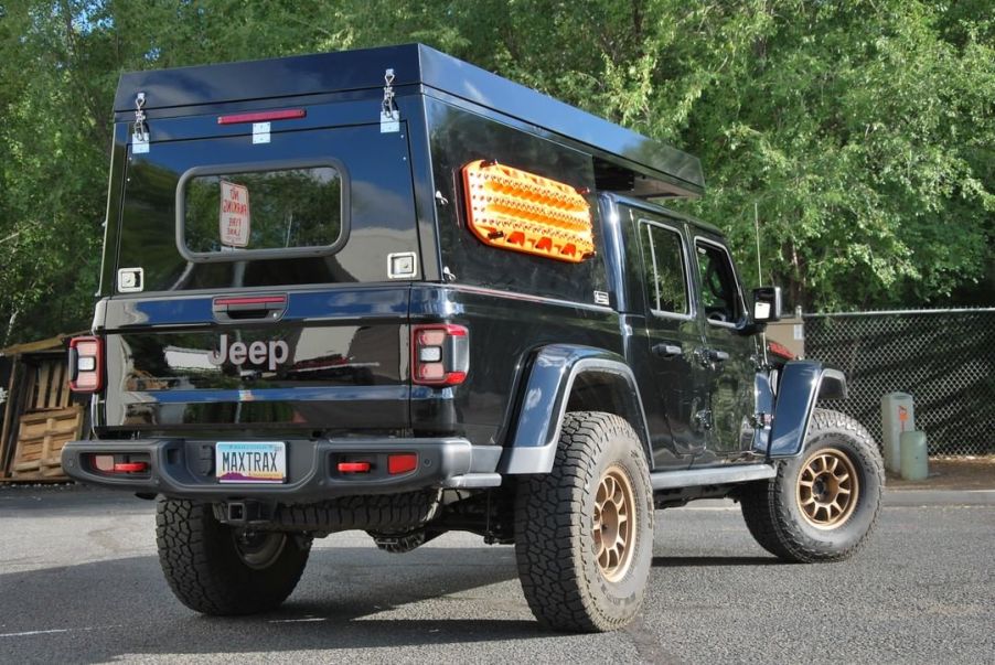 2020 Jeep Gladiator with AT Summit Hardtop