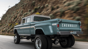 RTech Ponderossa 1966 Chevy Dually | RTech-002