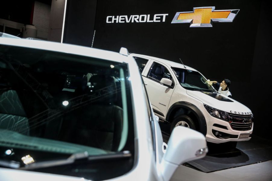 A Chevy Colorado RS Limited Edition on display at an auto show.