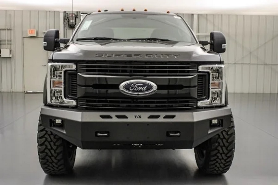 2019 Ford F-350 Mac Truck