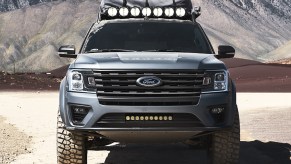 2018 LGE-CTS Motorsports SEMA Ford Expedition front