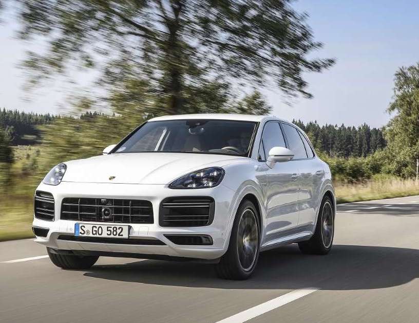 2020 Porsche Cayenne Turbo SE-Hybrid | Porsche