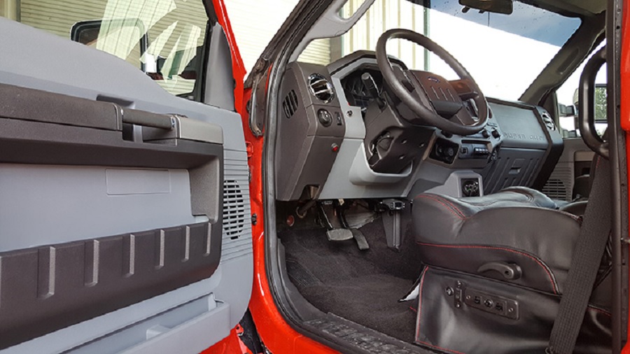 Ford F-650 SuperTruck interior front