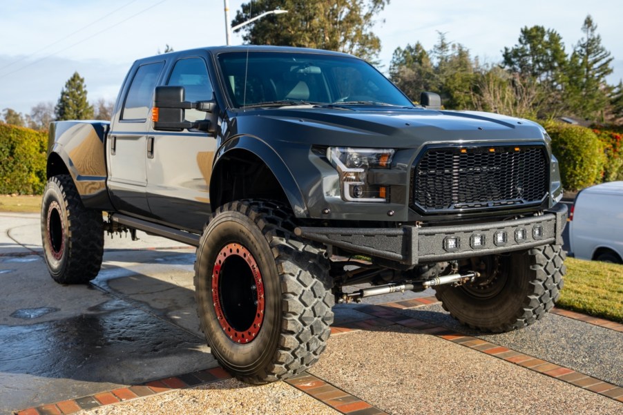 2016 MegaRexx F250R Ford Super-Duty Raptor