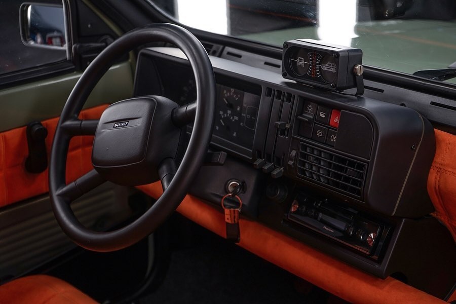 Garage Italia electric Fiat Panda 4x4 interior