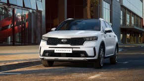 2021 Kia Sorento front