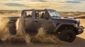 Jeep Gladiator Mojave side