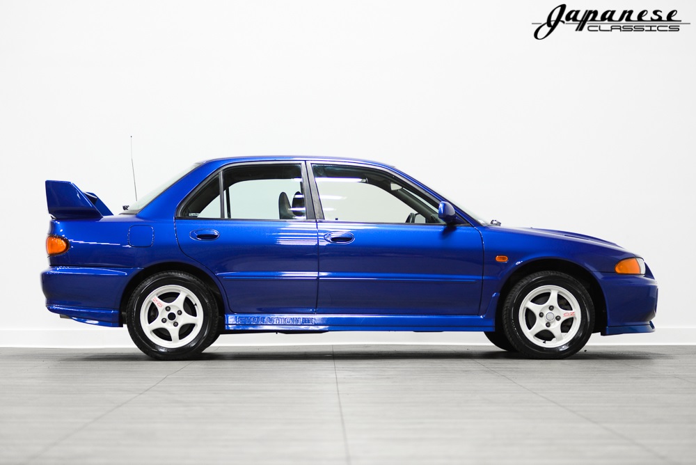 1995 Mitsubishi Lancer Evo III side