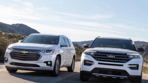 Chevrolet Traverse Premier vs. Ford Explorer XLT