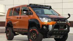 Mitsubishi Delica Off-Road conversion | Platinum