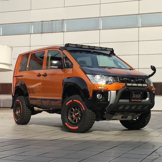 Mitsubishi Delica Off-Road conversion | Platinum