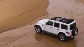 Overhead view of the 2020 Jeep Wrangler Sahara on a beach