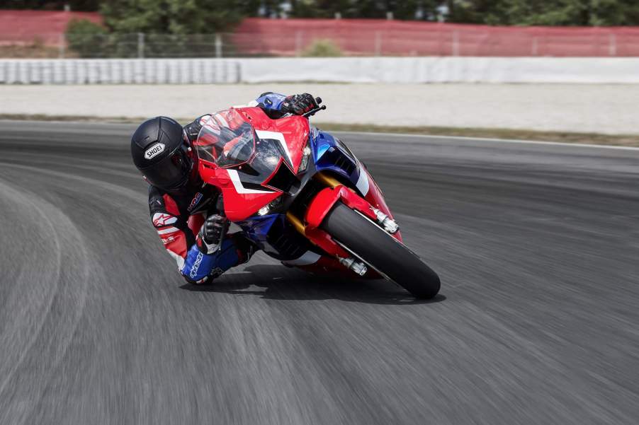 Honda Fireblade leaning into a chicane