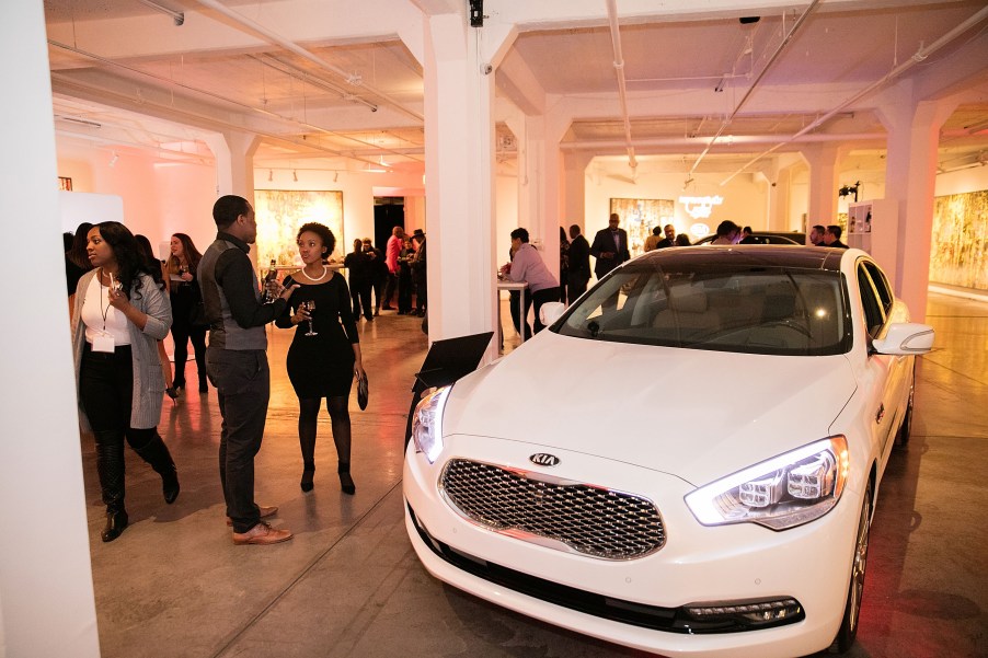 A Kia K900 on display at an auto show