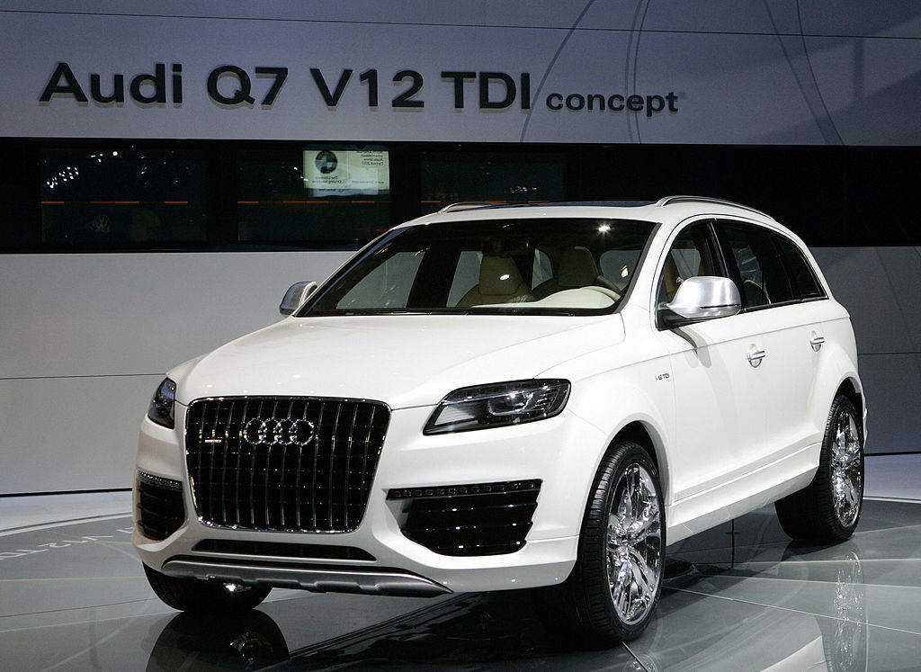 Detroit, UNITED STATES:  The Audi Q7 V12 TDI concept car is introduced 07 January, 2007 at the North American International Auto Show at Cobo Hall in Detroit, Michigan.  AFP PHOTO/Stan HONDA  (Photo credit should read STAN HONDA/AFP via Getty Images)