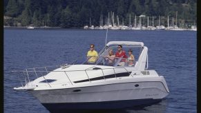 People going for a ride in a Bayliner boat