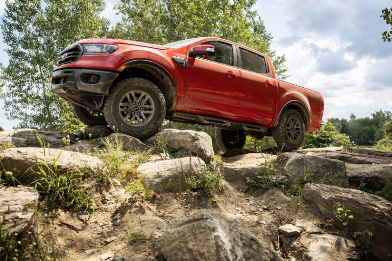 2021 Ford Ranger Tremor rock crawling