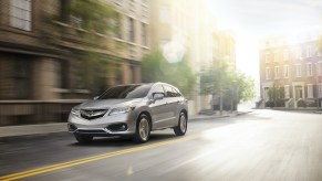 2018 Acura RDX driving