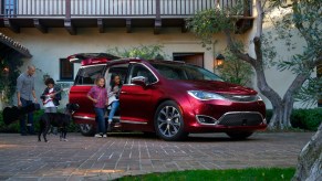 2018 Chrysler Pacifica in red