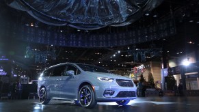 Chrysler shows off the 2021 Pacifica at the Chicago Auto Show