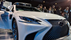 Toyota will present its new test car based on a Lexus model for the development of driver assistance and robot car technologies