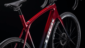 red Trek Domane+ LT 9