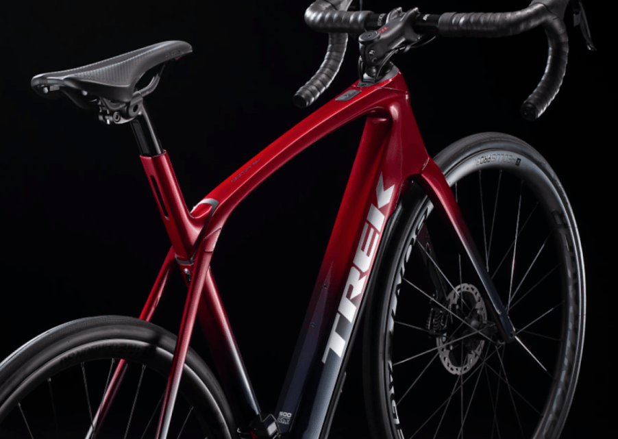 red Trek Domane+ LT 9