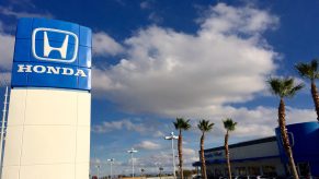 A used Honda car dealership with cars on display