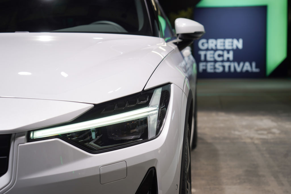 A photo of the Polestar 2 at an auto show.