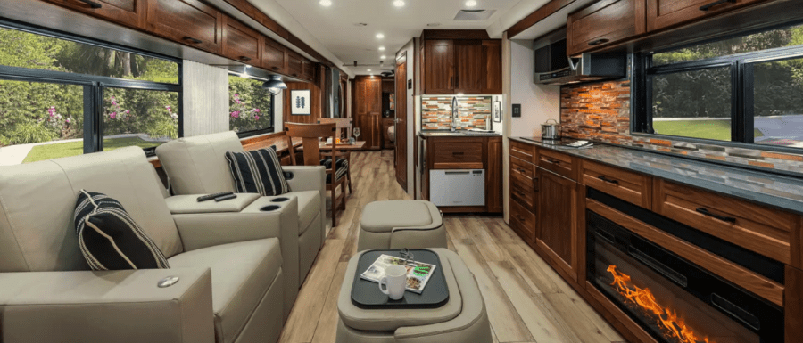 2022 Winnebago Journey cabin