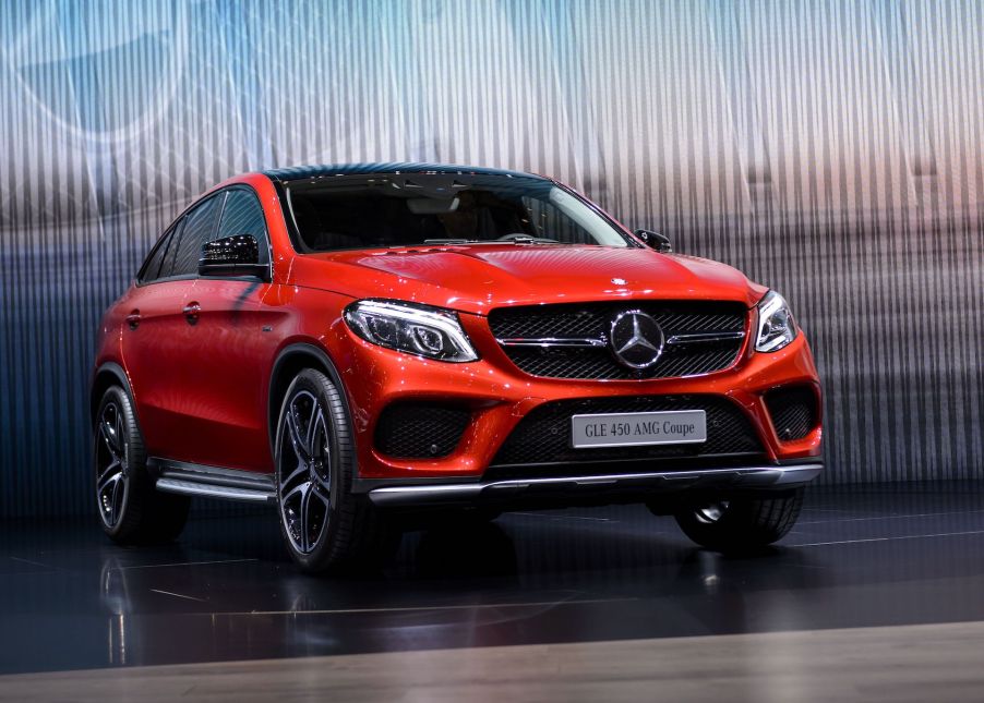 An image of a Mercedes-Benz GLE450 AMG in an auto show.