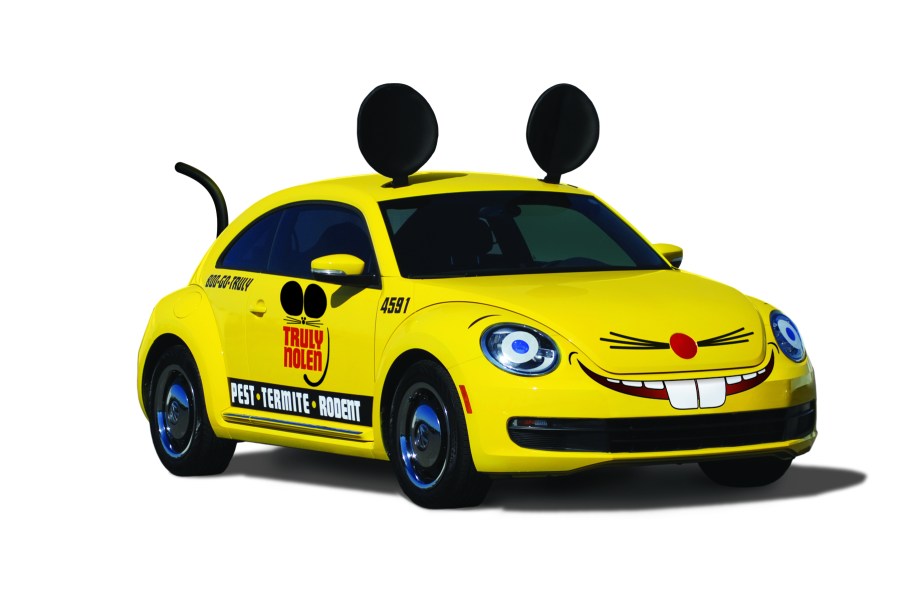 A Truly Nolen Mouse car press image