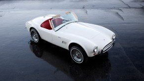 A white Shelby Cobra 289 'Street Cobra'