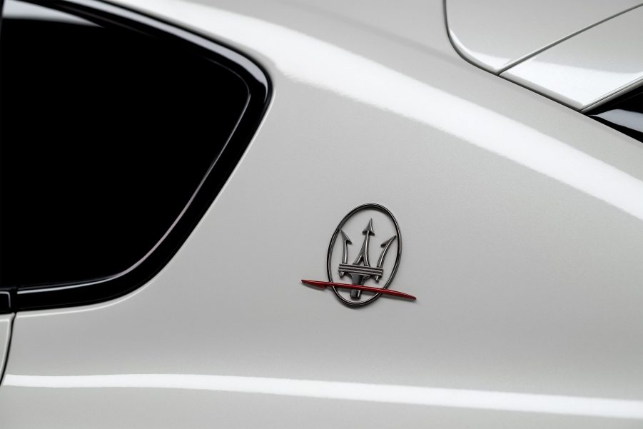 The trident badge on the pillar of a 2021 Maserati Levante Trofeo