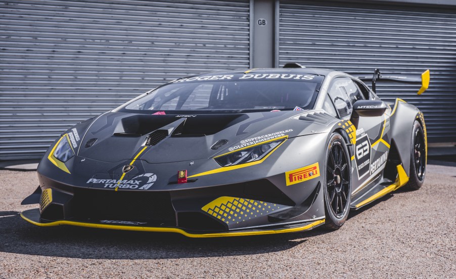 A black-and-yellow Lamborghini Huracán Super Trofeo EVO modified for the racetrack