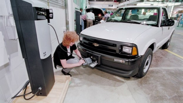 GM Had The First Electric Pickup-It Scrapped Them Just Like EV1