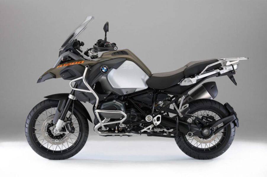 BMW R 1200 GS Adventure in dark green and silver