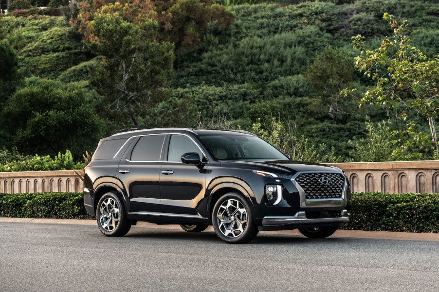 2021 Hyundai Palisade parked