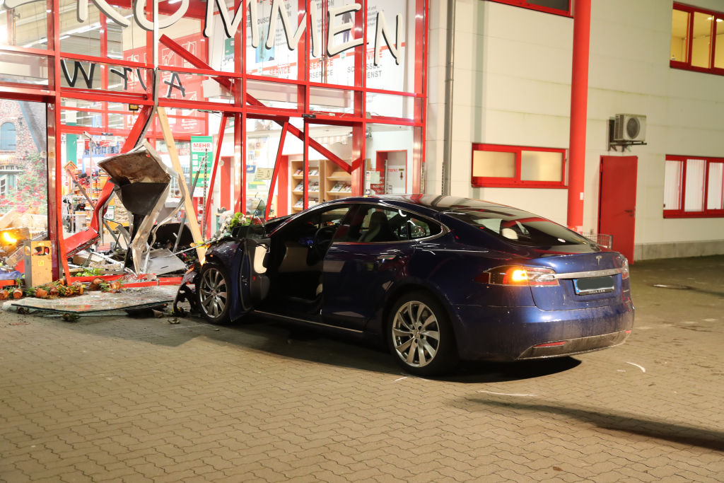 Tesla crashed into store