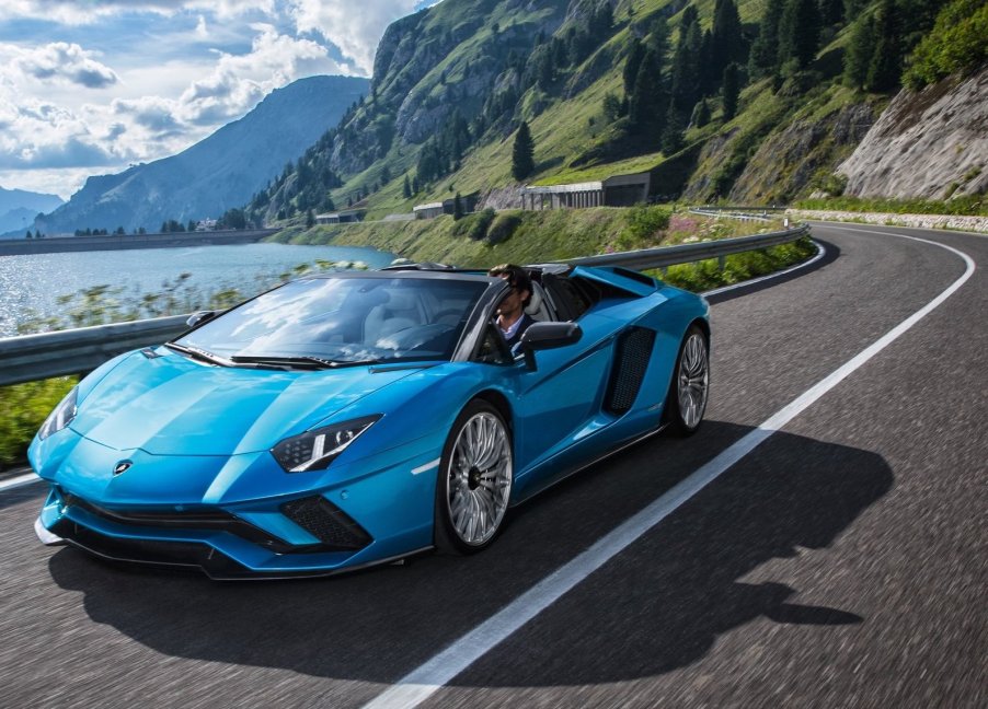 Lamborghini-Aventador_S_Roadster-2018-1600-01