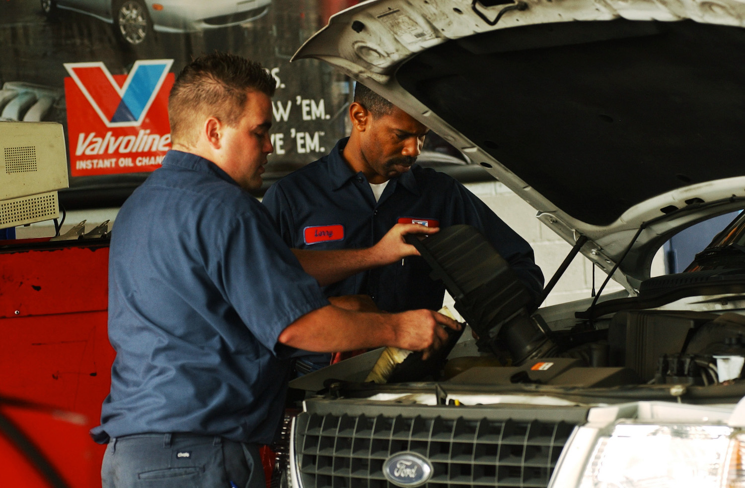 These Common Oil Change Myths Need To Be Laid To Rest