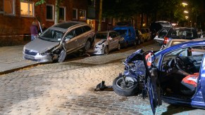 A car accident shows several wrecked cars