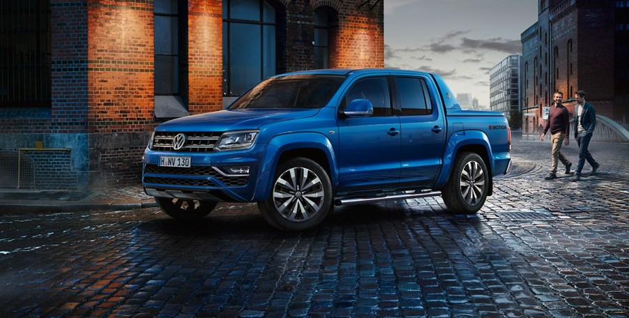 VW Tarok pickup truck concept in blue