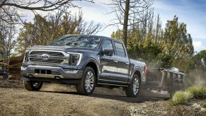 New technologies will now be available for the 2021 Ford F-150 including class-exclusive Onboard Scales and Smart Hitch as well as continuously controlled damping, each engineered to help customers who tow and haul load their trucks up for the work they’re designed to do while also adding on-road confidence.