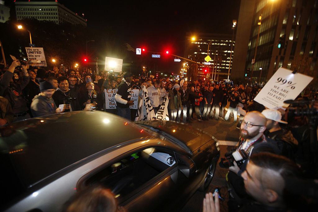 Protesters and vehicles in Los Angeles