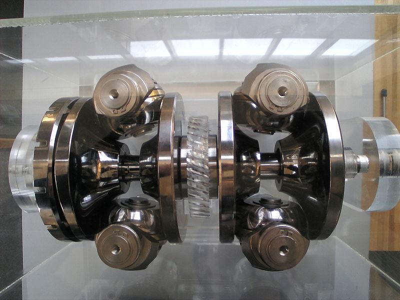 A Nissa toroidal CVT transmission on display